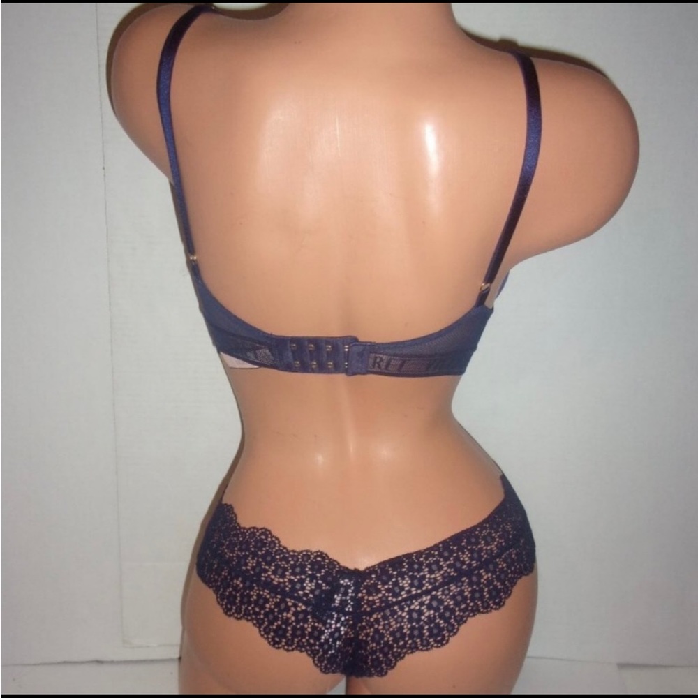 32D Victoria’s Secret bombshell(add 2 cup sizes Plunge Bra & panty lingerie set - Picture 3 of 3